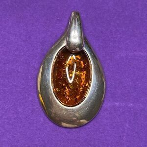 💛 Classic 925 Baltic Amber Pendant